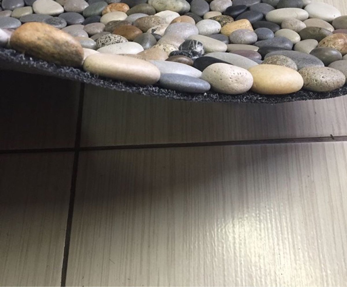 Отделка балкона декоративным камнем