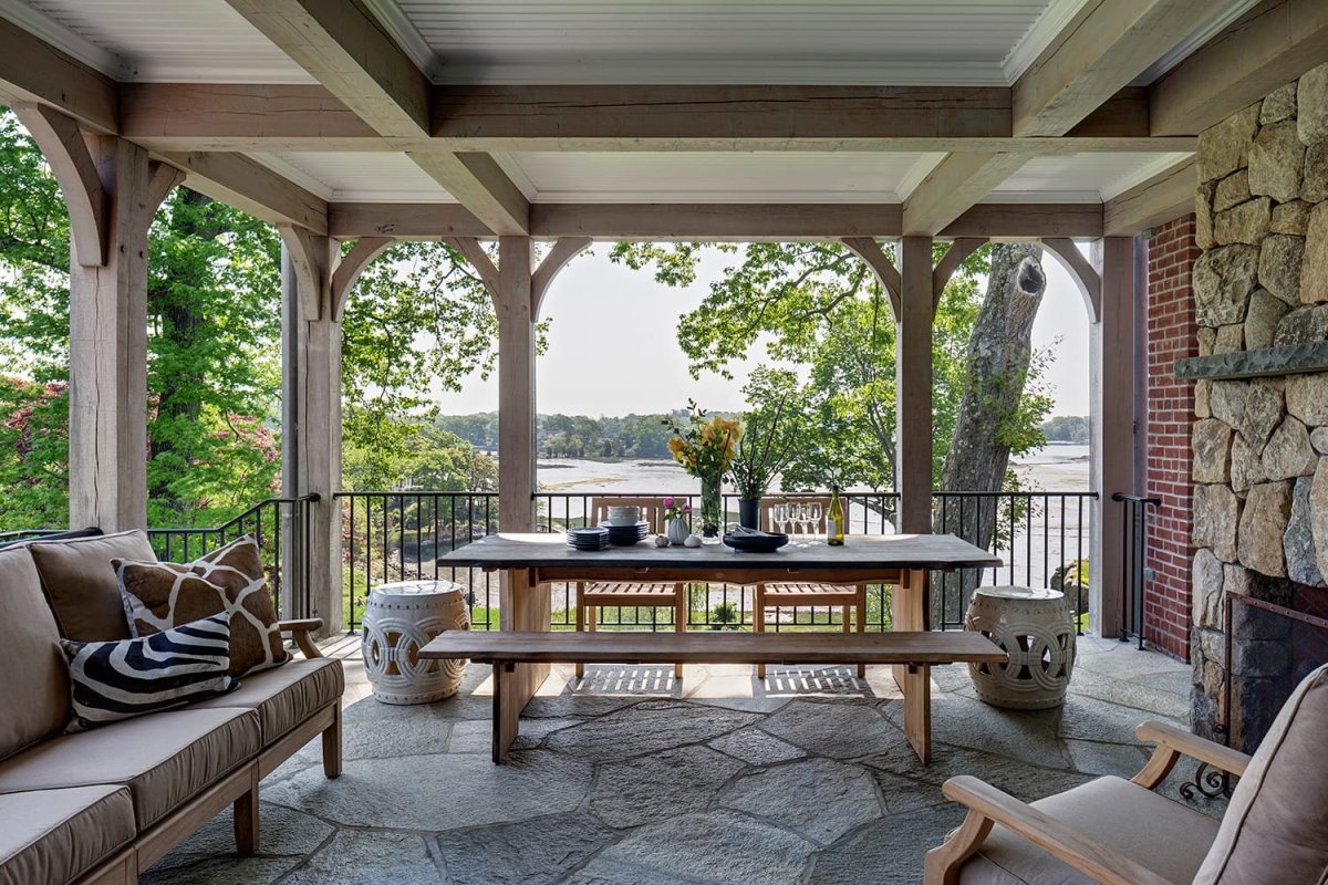 Гостиная с террасой