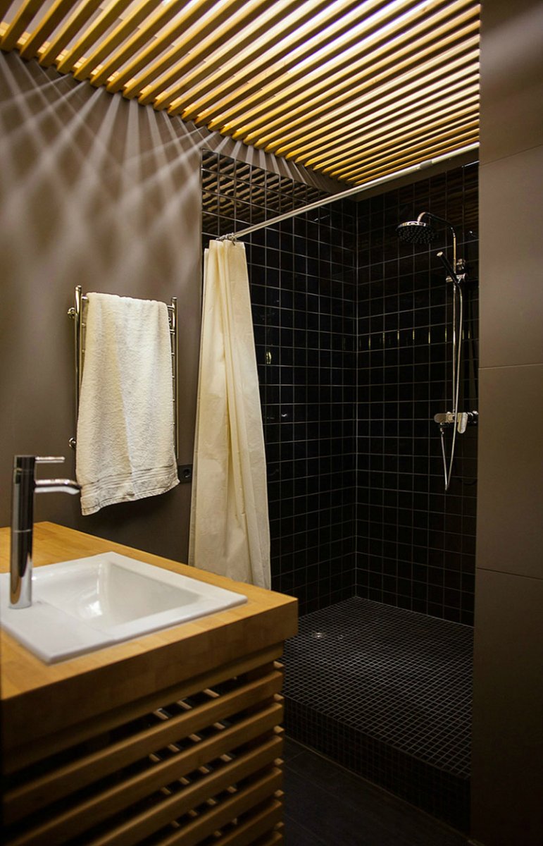 Ванная комната в мансарде