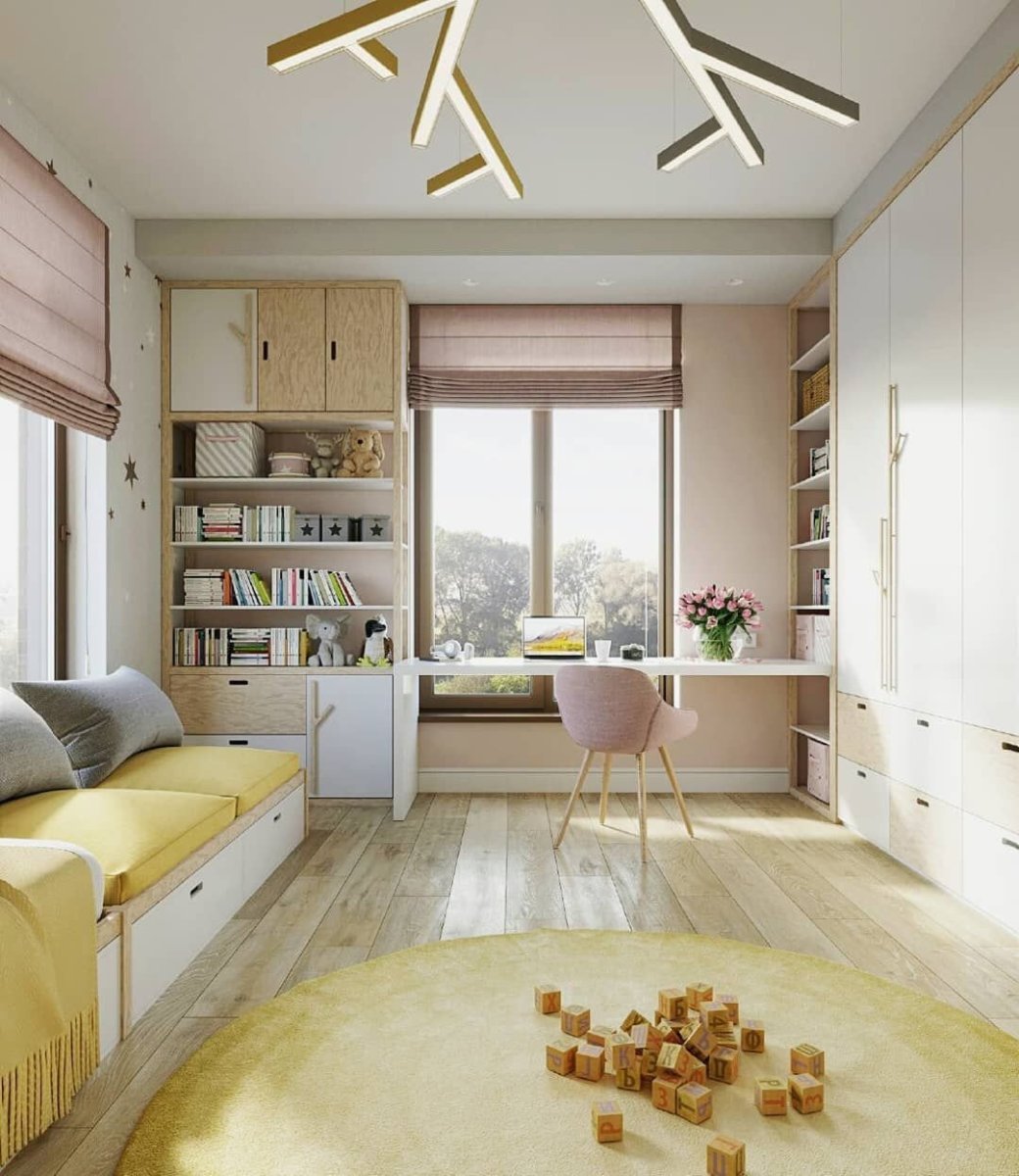 Стол у окна в детской комнате