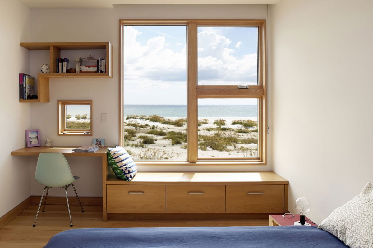 Комната с окном