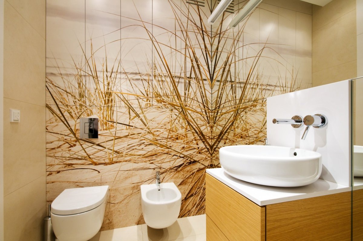 Плитка до середины стены в ванной