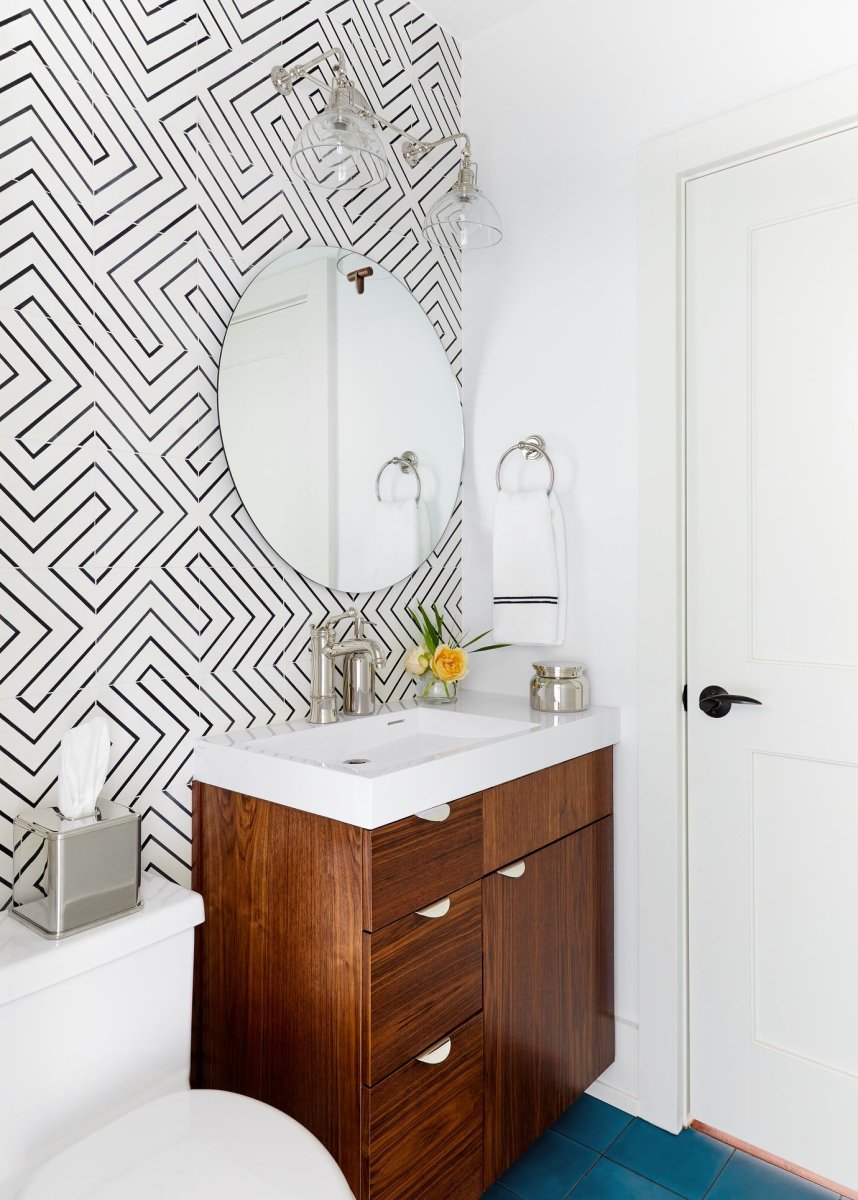 Ванная с душевой в изумрудных тонах