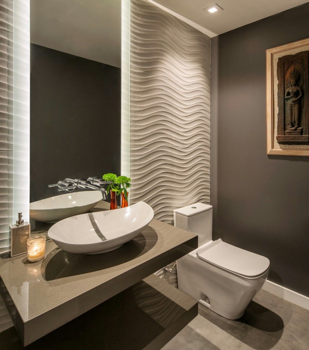 Ванная с акцентной стеной