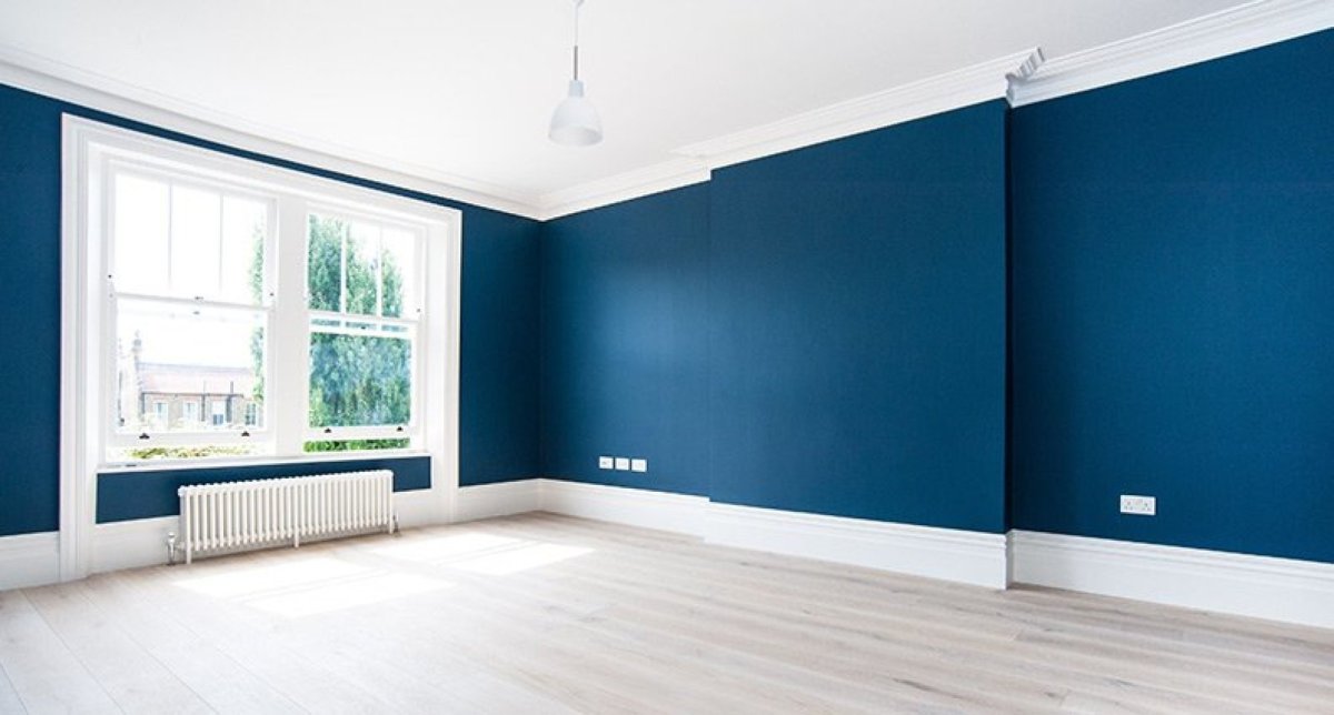 Бежевые стены без мебели