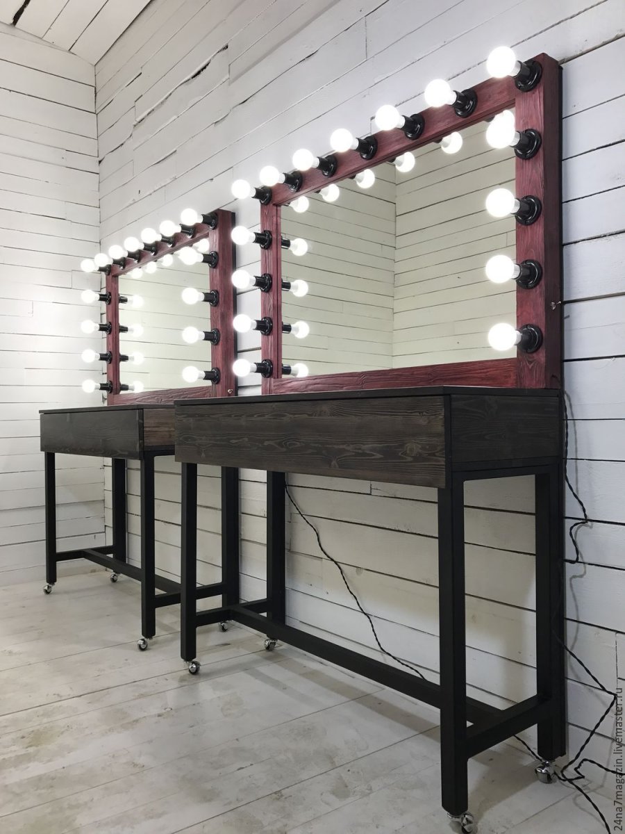 Мебель лофт гримерный стол