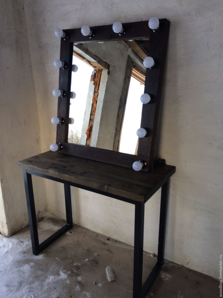 Лофт зеркало с тремя зеркалами с столиком