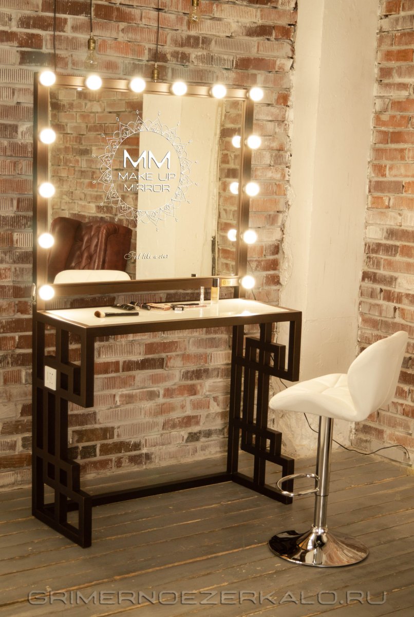 Будуарный столик лофт