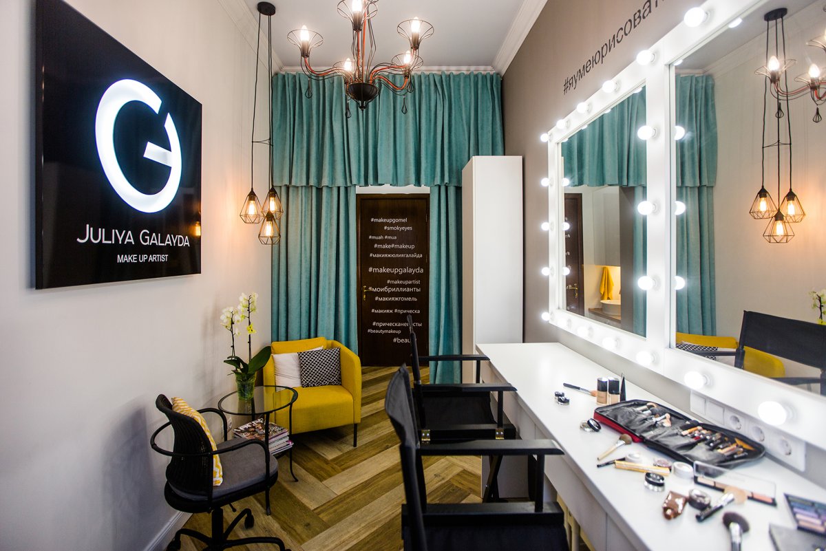 Гримерный стол лофт