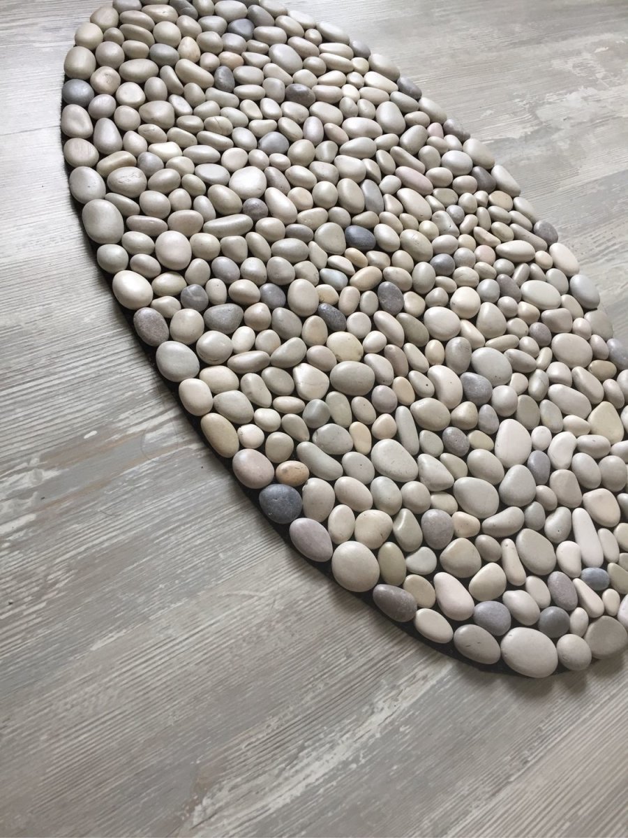 Декоративный кирпич в коридоре