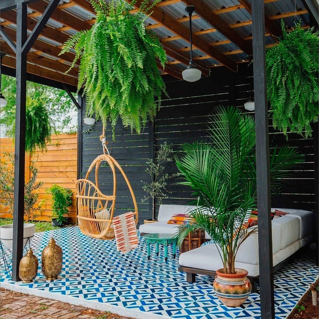 Веранда патио с перголой