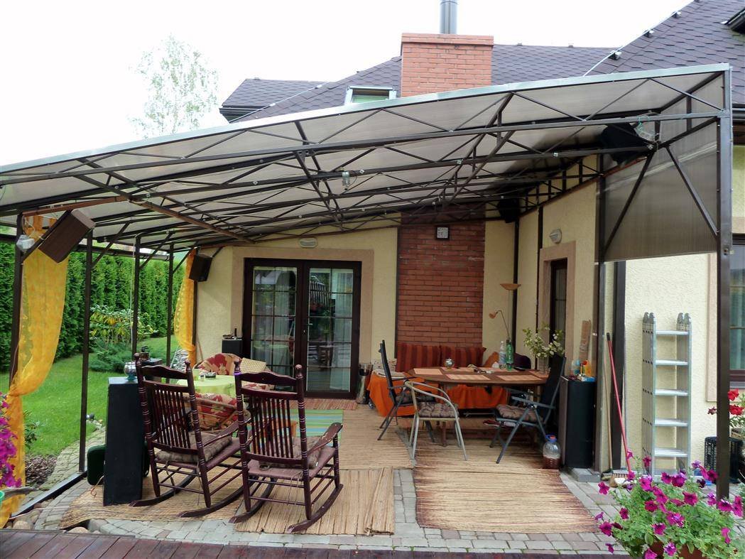 Навесы из поликарбоната для дачи