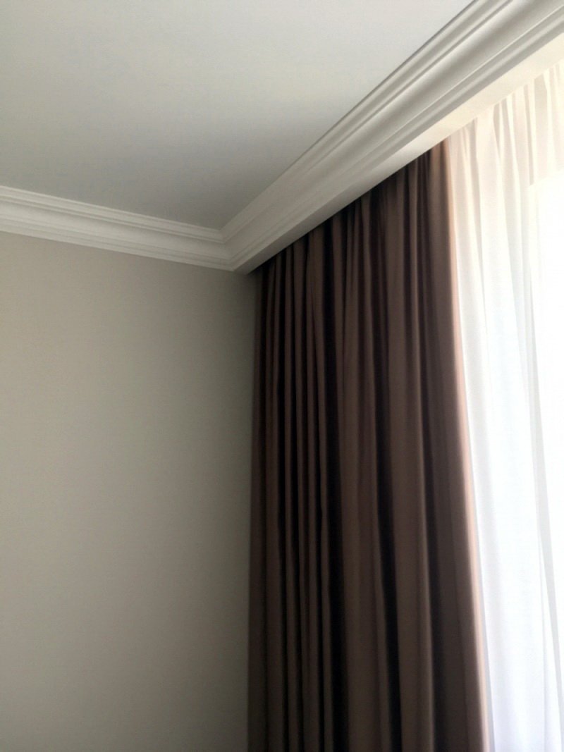 Карниз потолочный