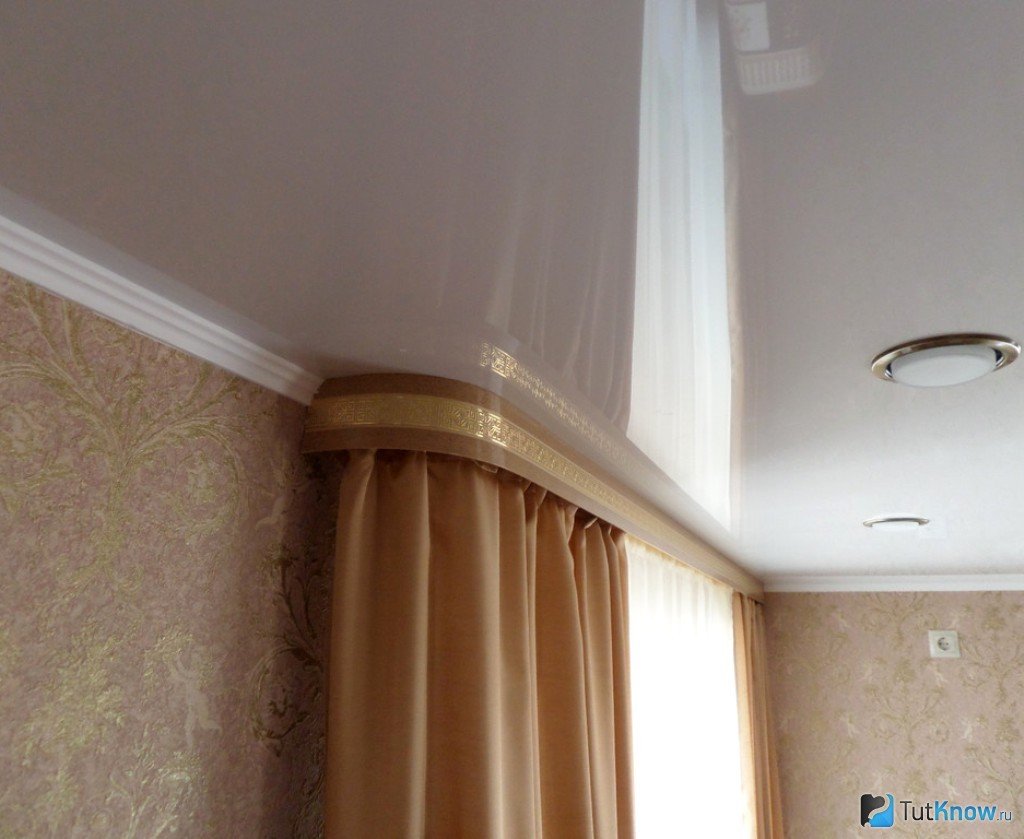 Гардины под натяжной потолок