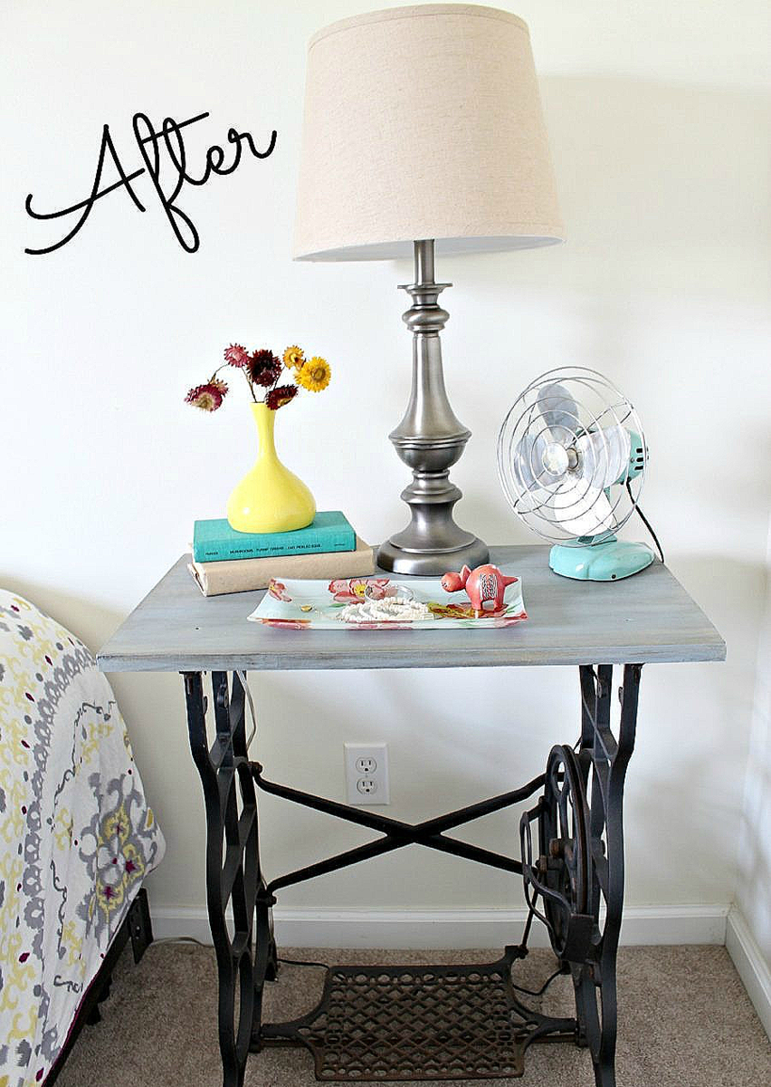 Столик из старой швейной машинки