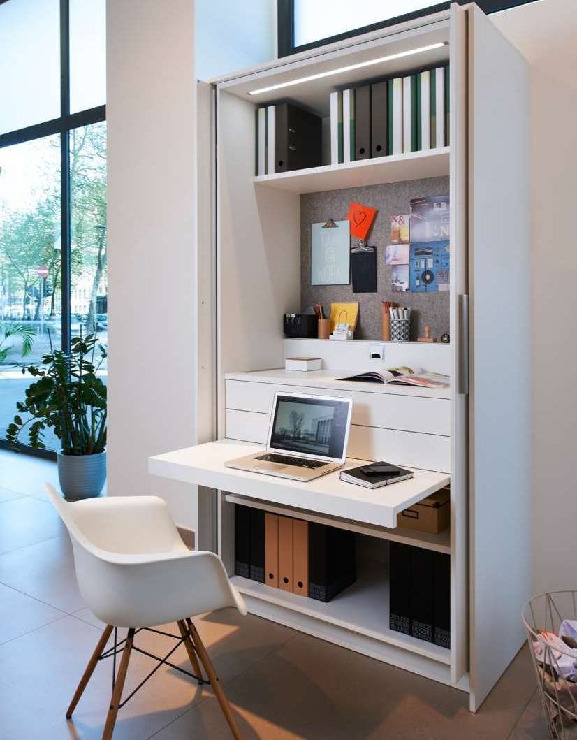 Стол встроенный в шкаф