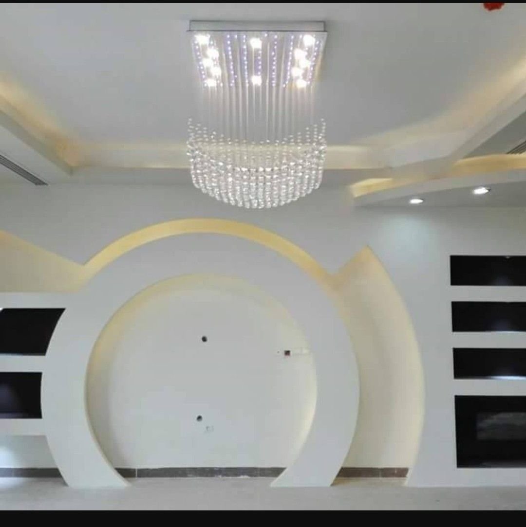 Фигурный гипсокартон на стенах