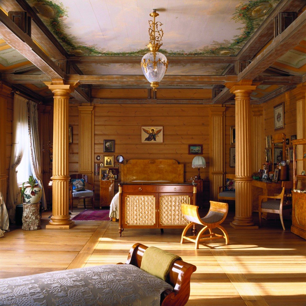 Дом Honka в стиле русской усадьбы XIX века