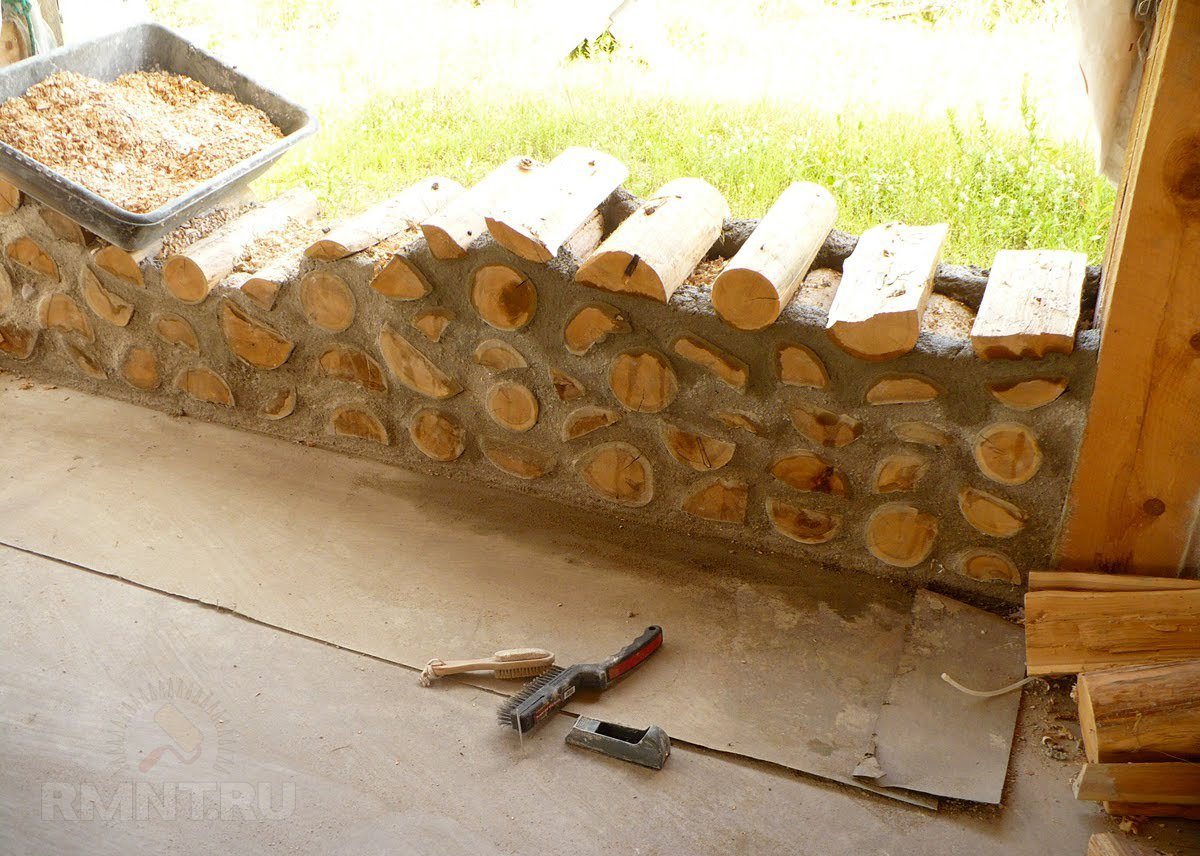 Дом из Чурбаков и глины