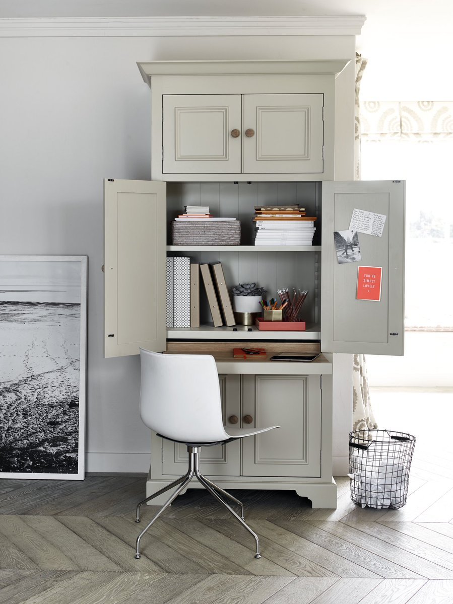 Секретер в скандинавском стиле