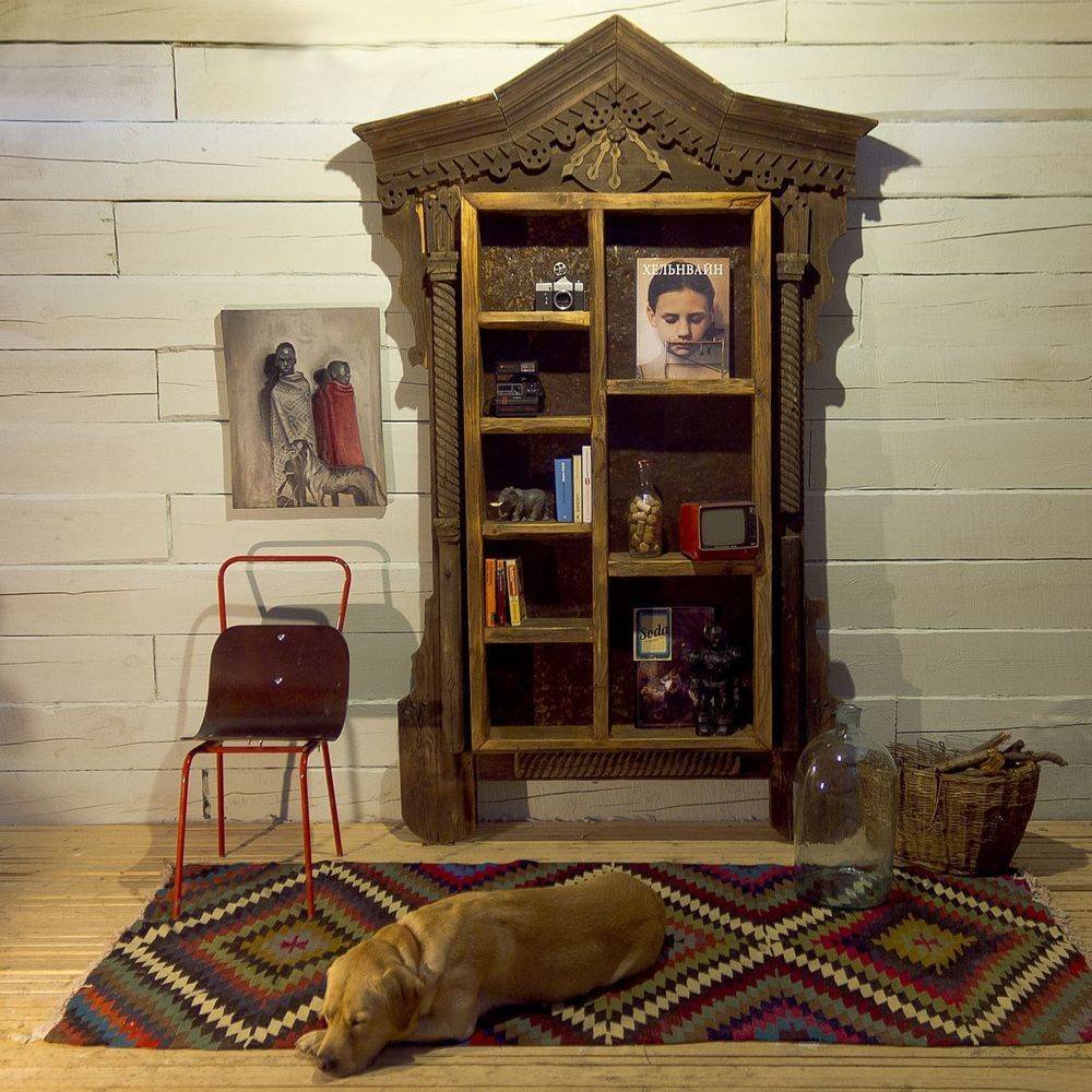 Полки в Старом стиле