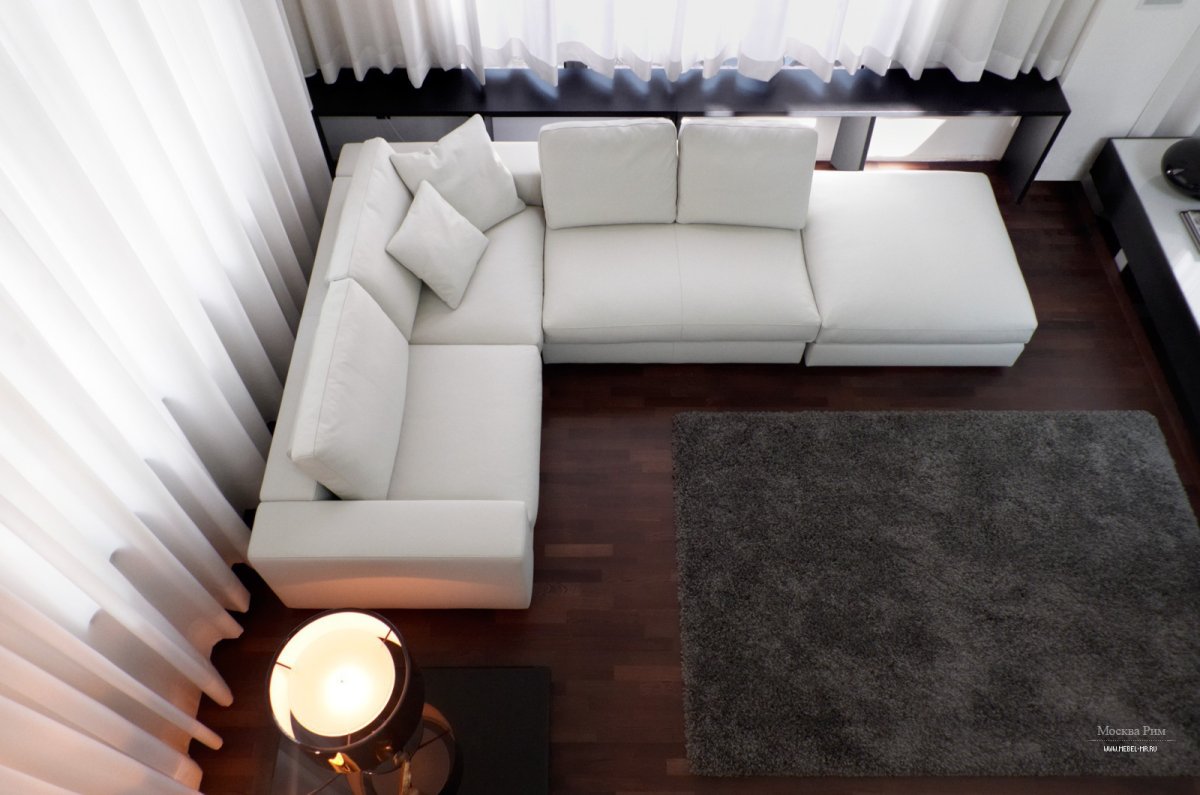 Модульный диван в интерьере