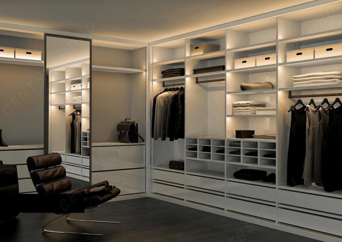 Шкаф купе с подсветкой