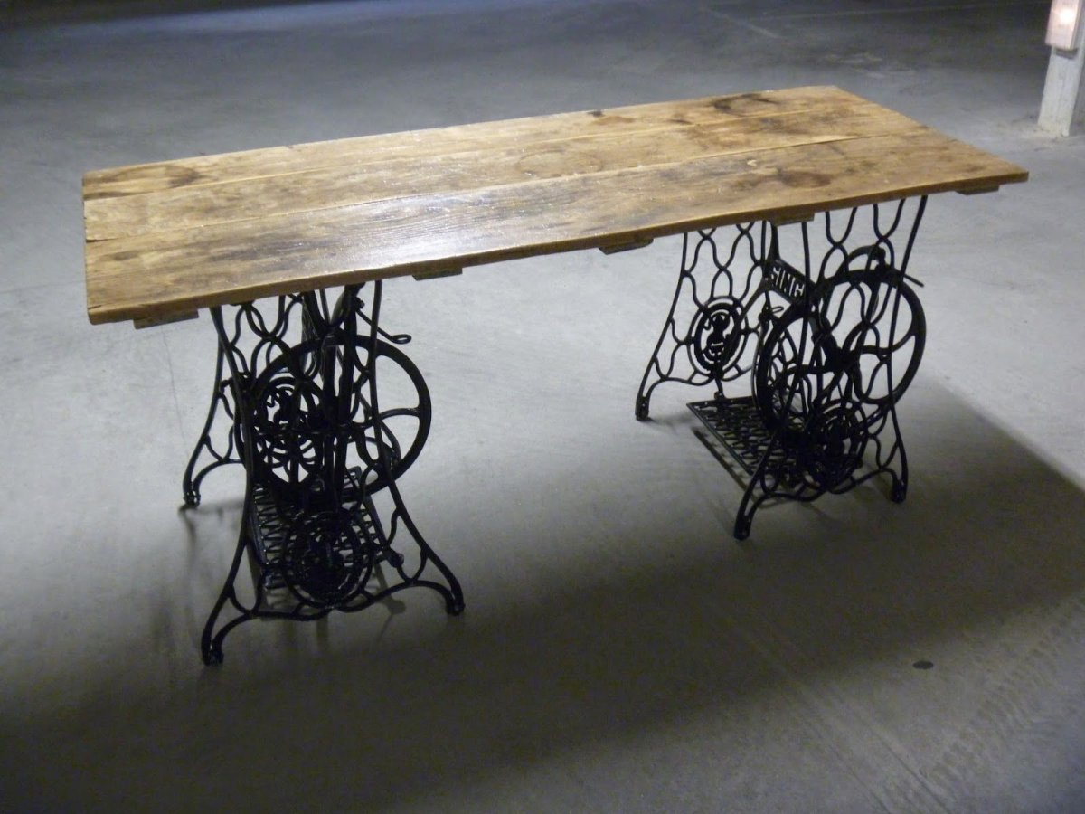 Раскладной стол из станины