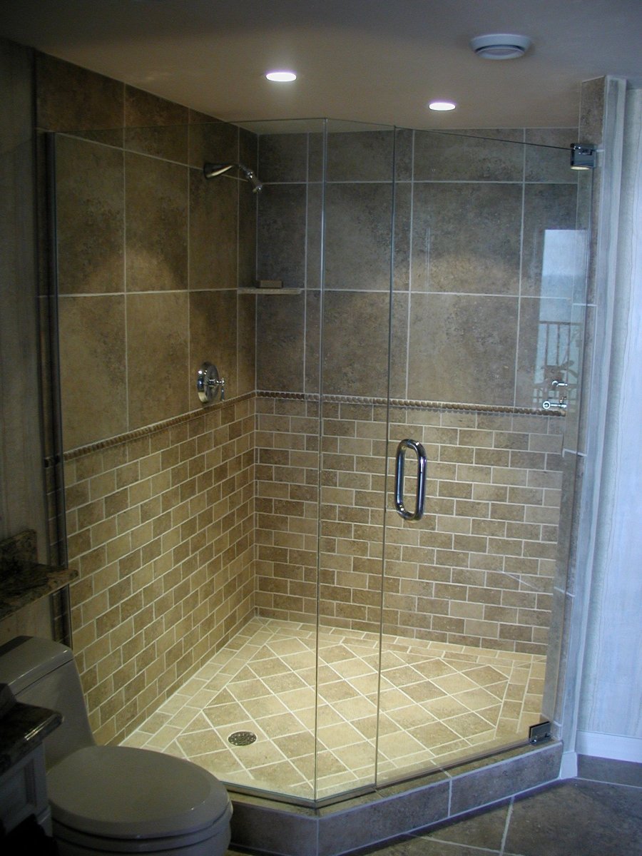 Душевая кабинка из кирпича