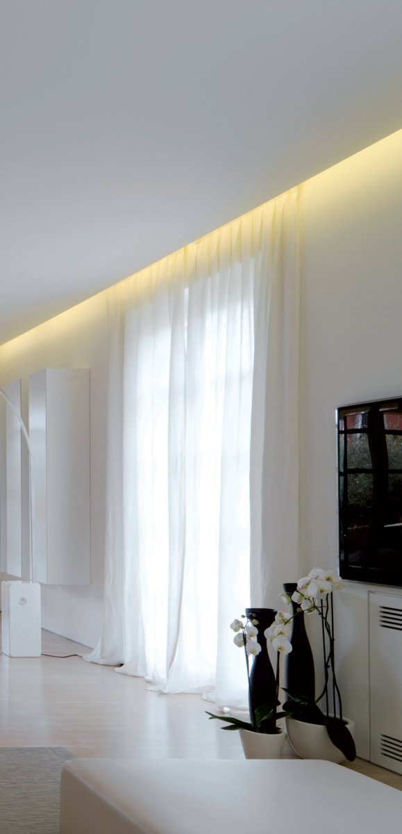 Парящие шторы с подсветкой
