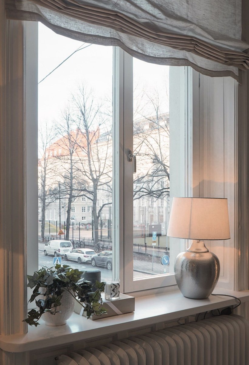 Подоконники Данке на эркере