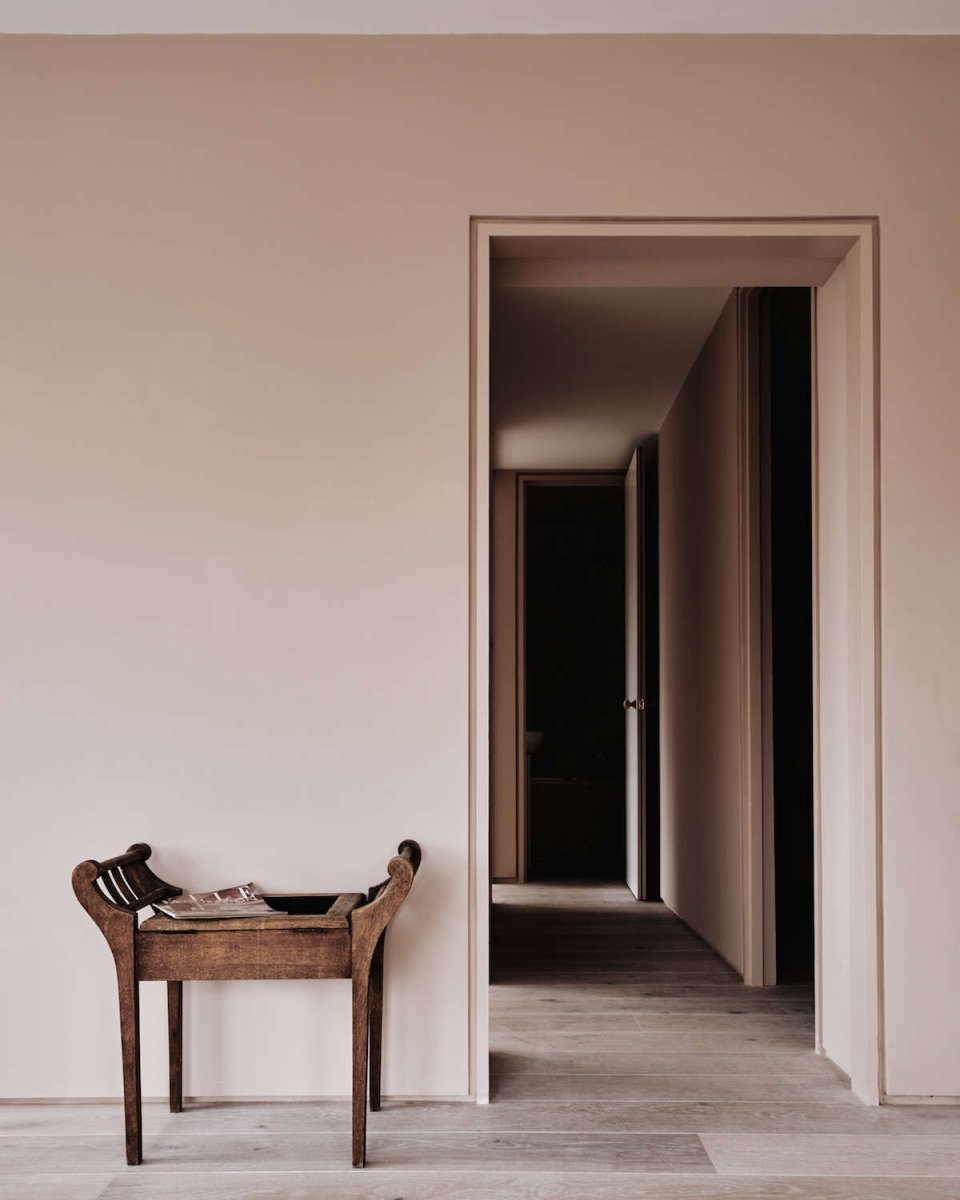 Дверной проем без наличников