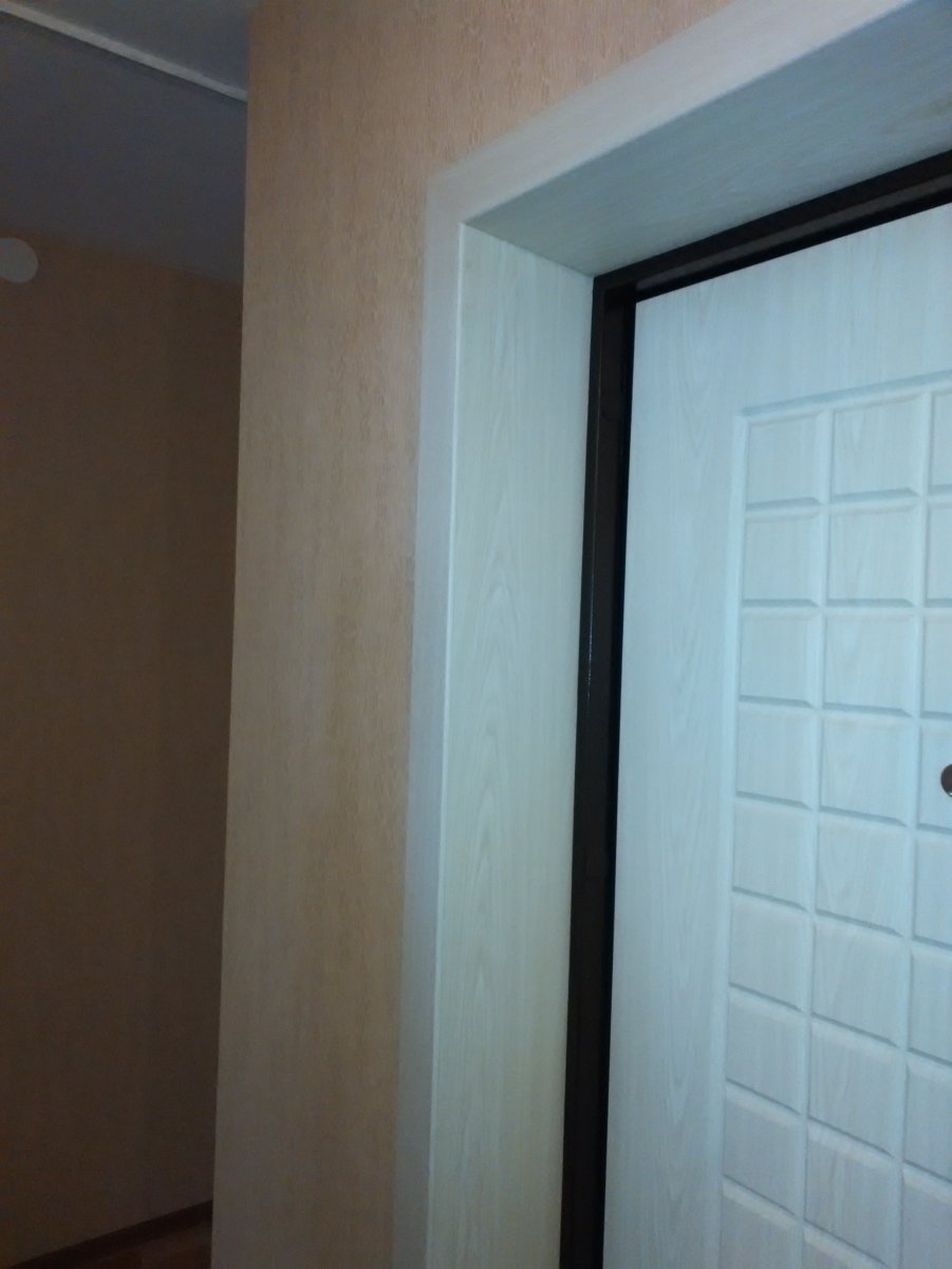 Отделка откосов дверных проемов