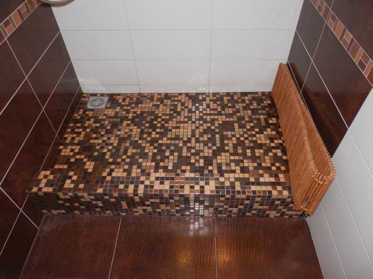 Поддоны из плитки для душевых