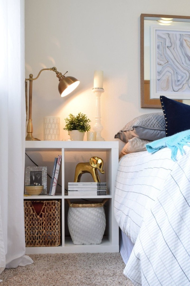 Прикроватные полочки