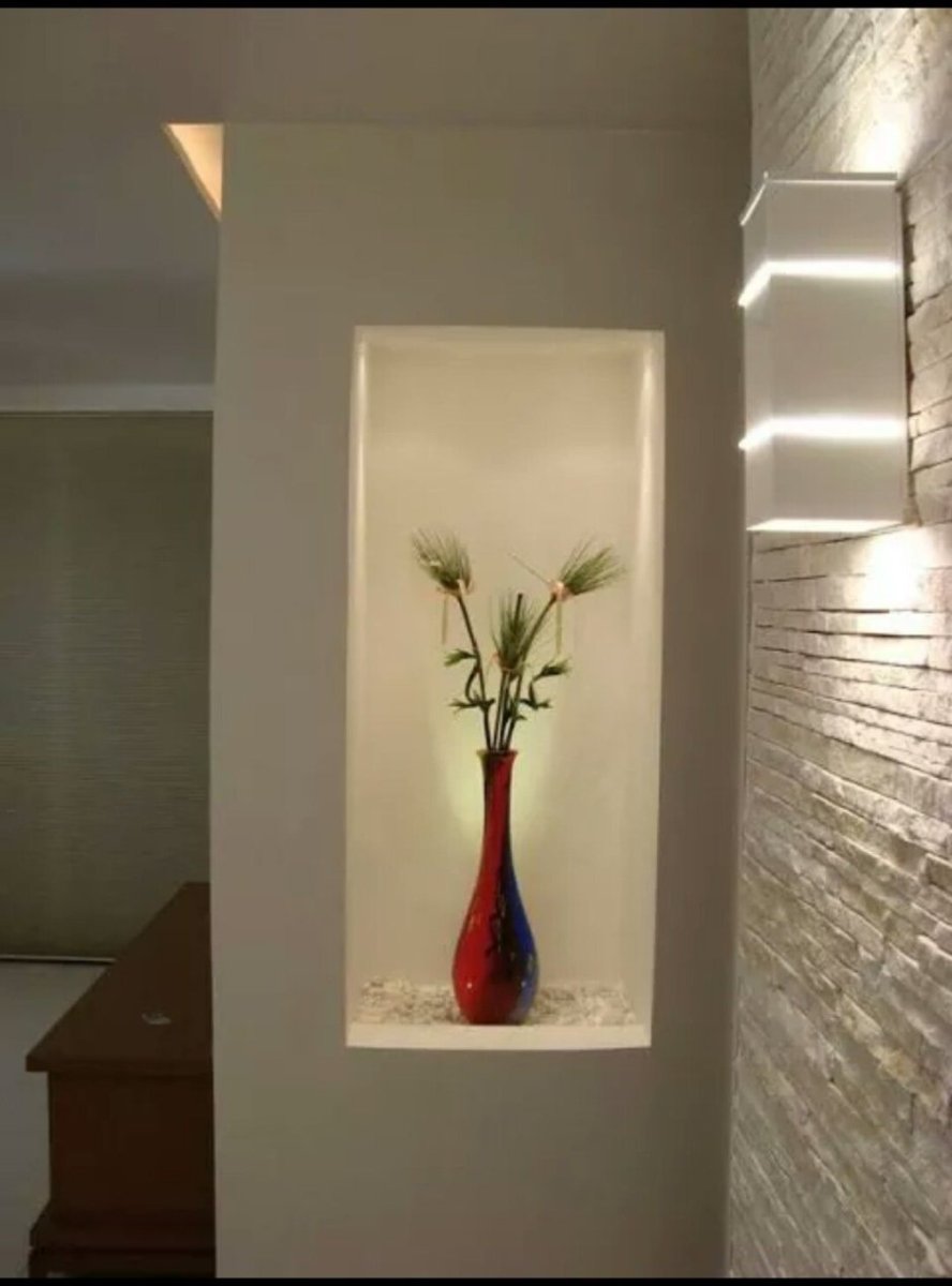 Декоративные ниши в стене