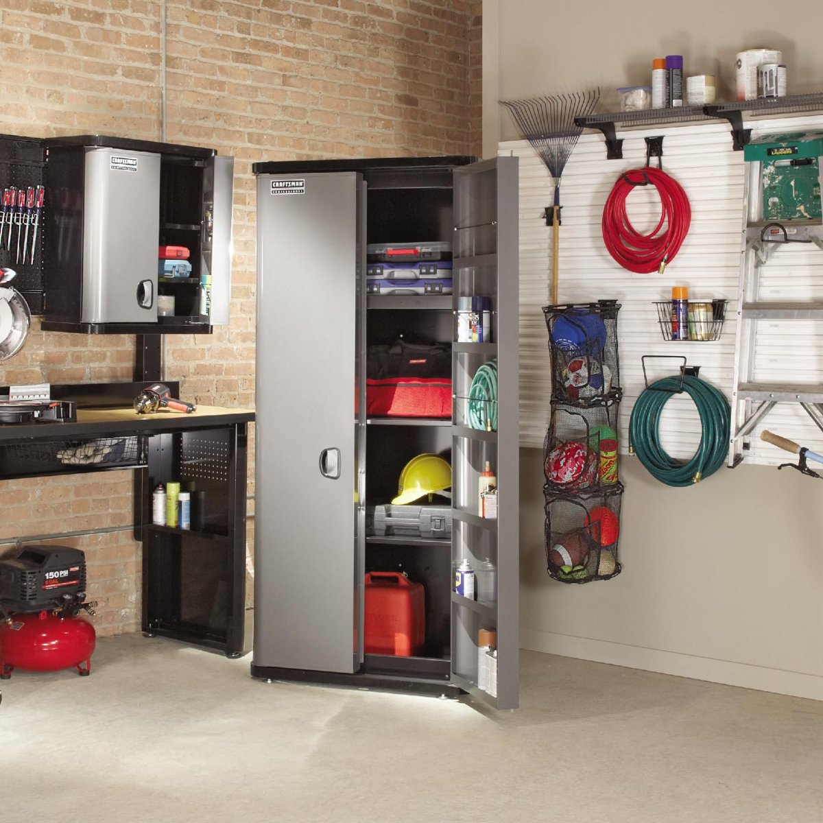 Сейф в гараже