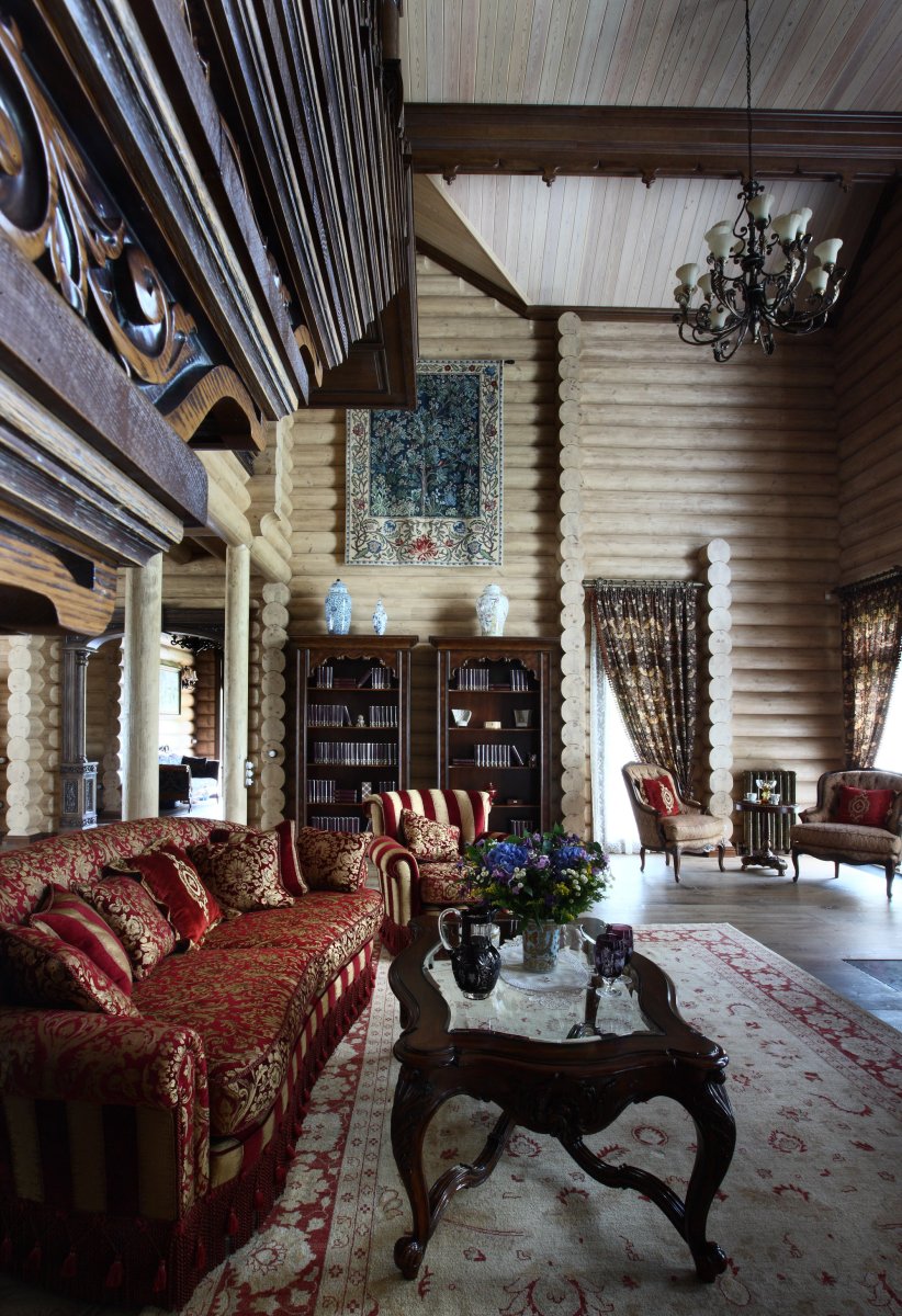 Интерьер в стиле русская усадьба в бревенчатом доме