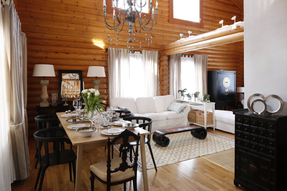 Интерьер в деревянном доме