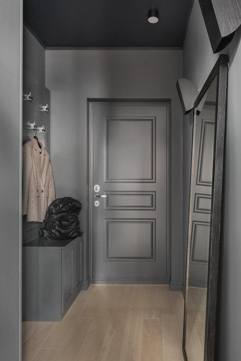 Пнихржия в сером цвете