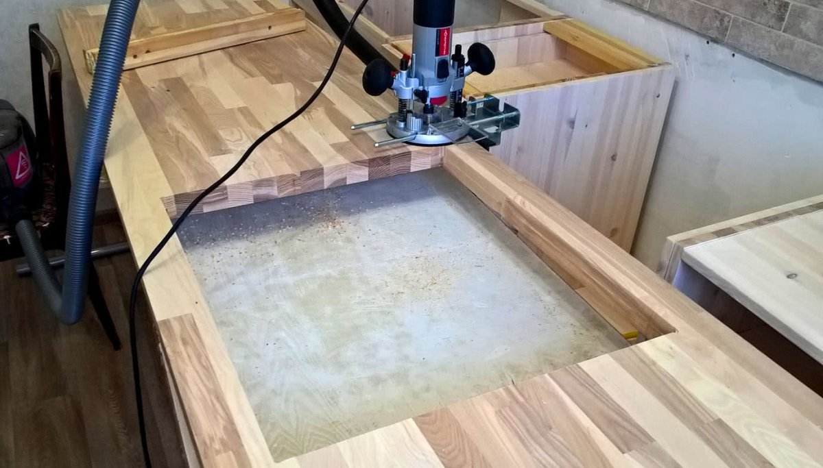 Кухня из мебельных щитов Леруа Мерлен