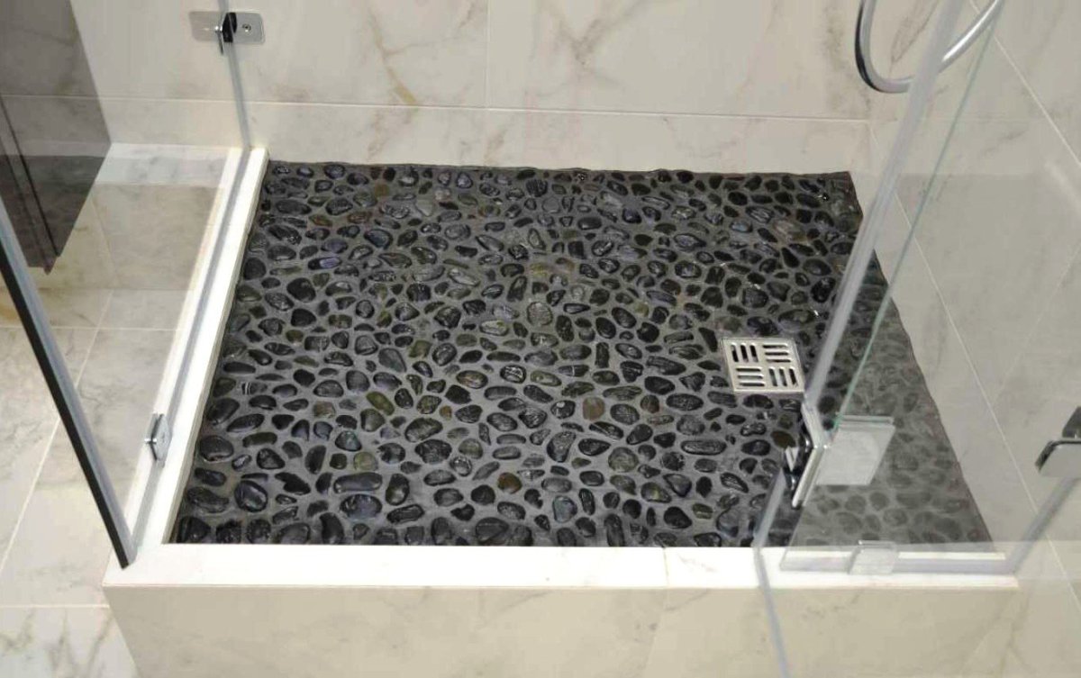 Бортик душевой из плитки