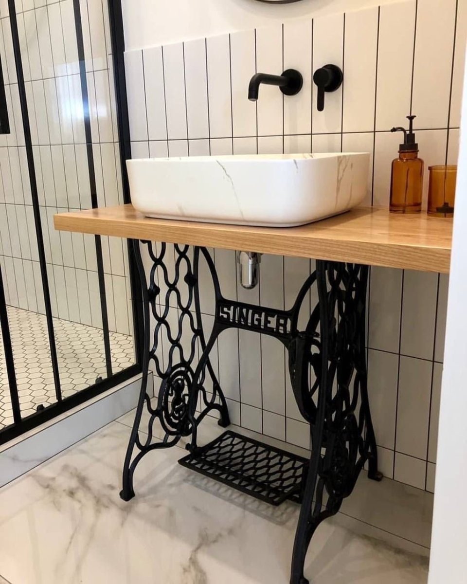 Мебель в ванную с станиной из Зингер