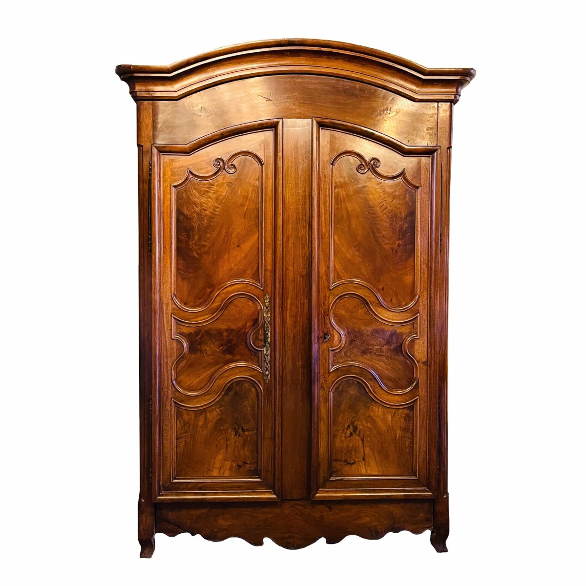 Платяной шкаф старинный 19 век