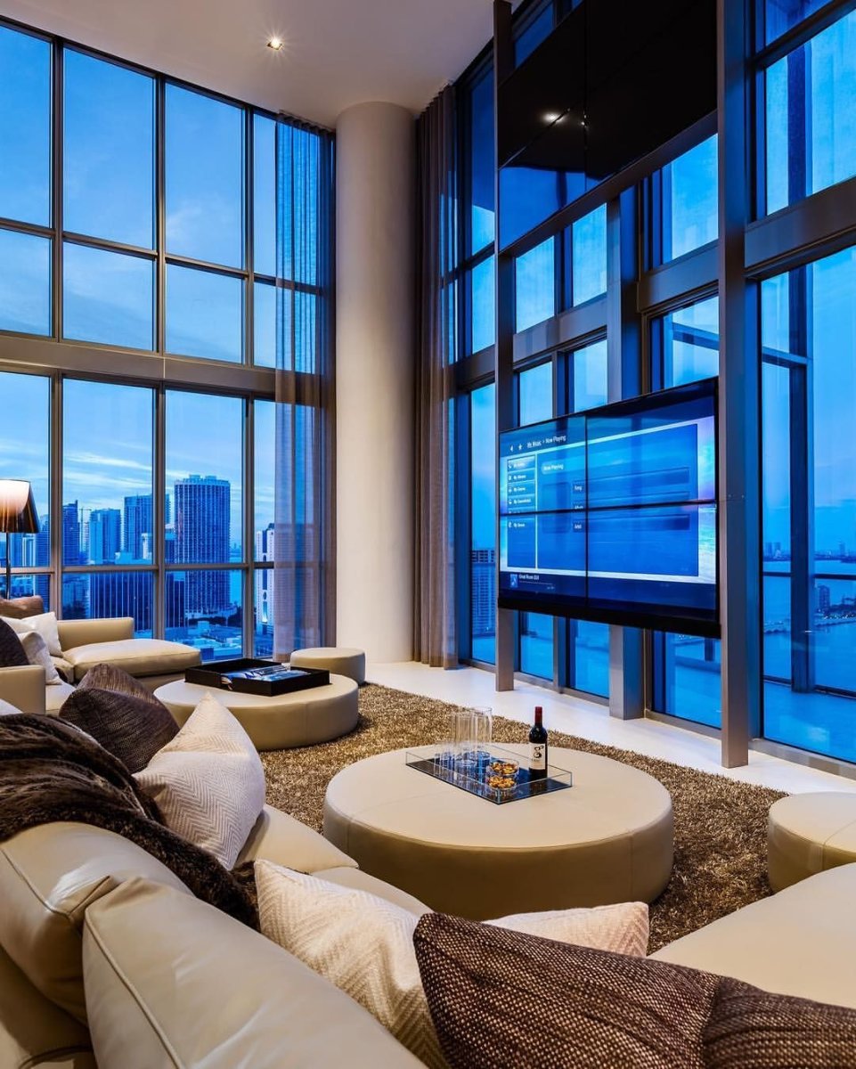 Современный пентхаус