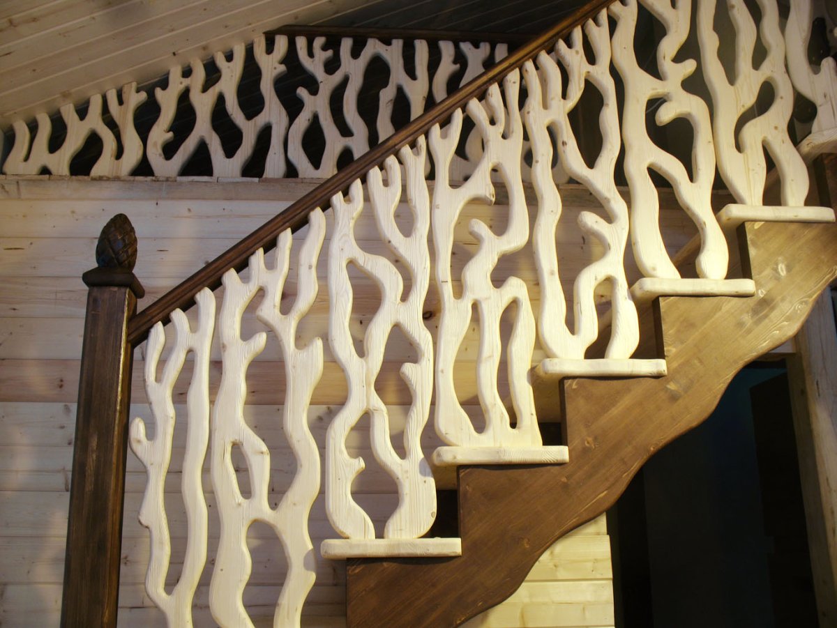 Резные балясины плоские