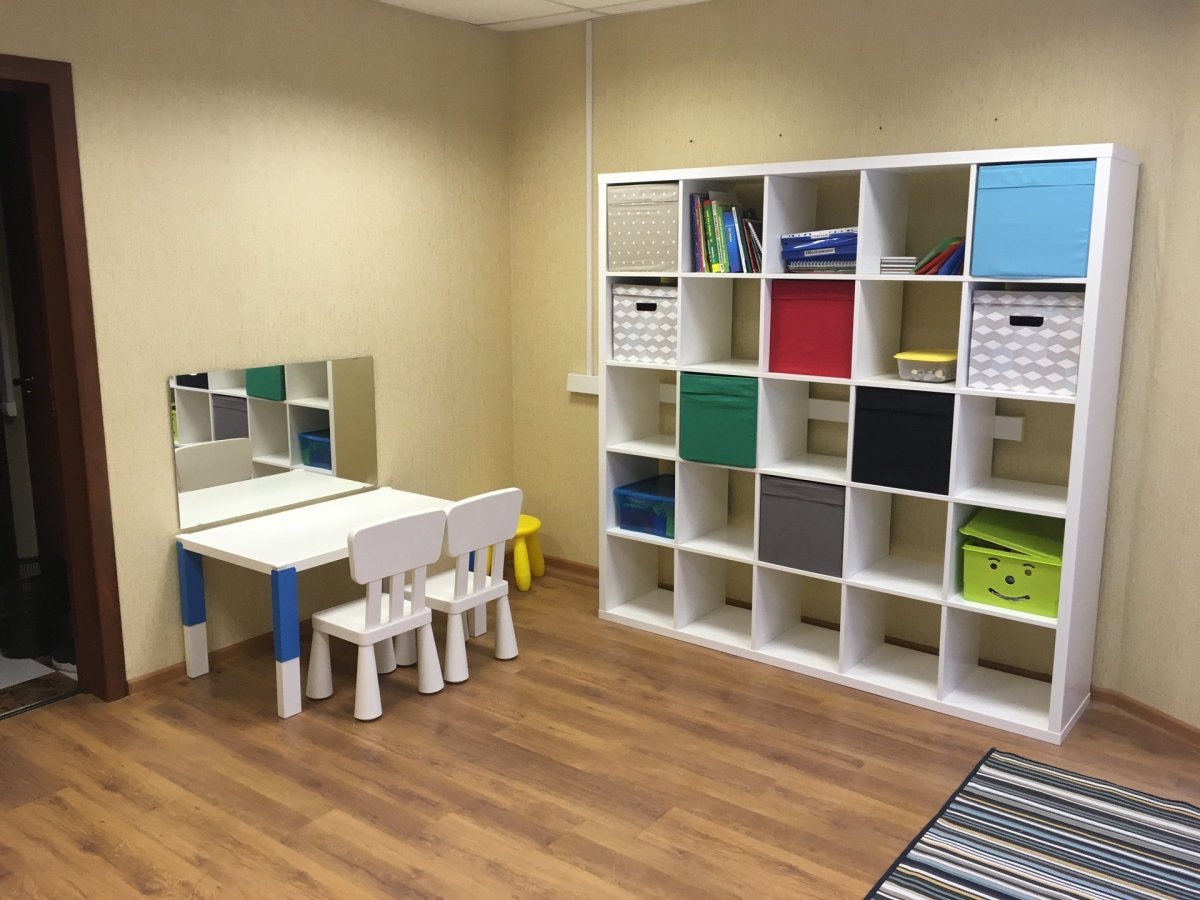 Шкаф в кабинет логопеда