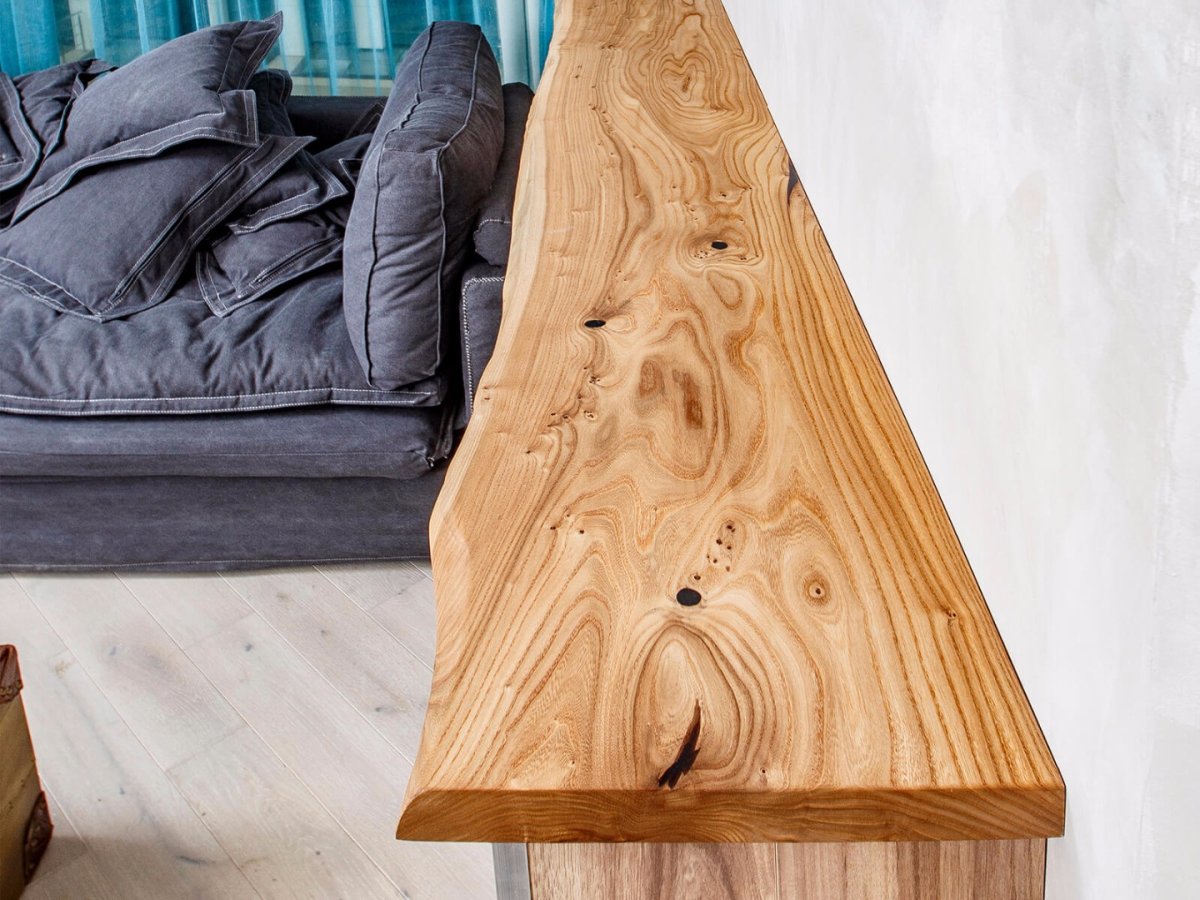 Полка из слэба карагача