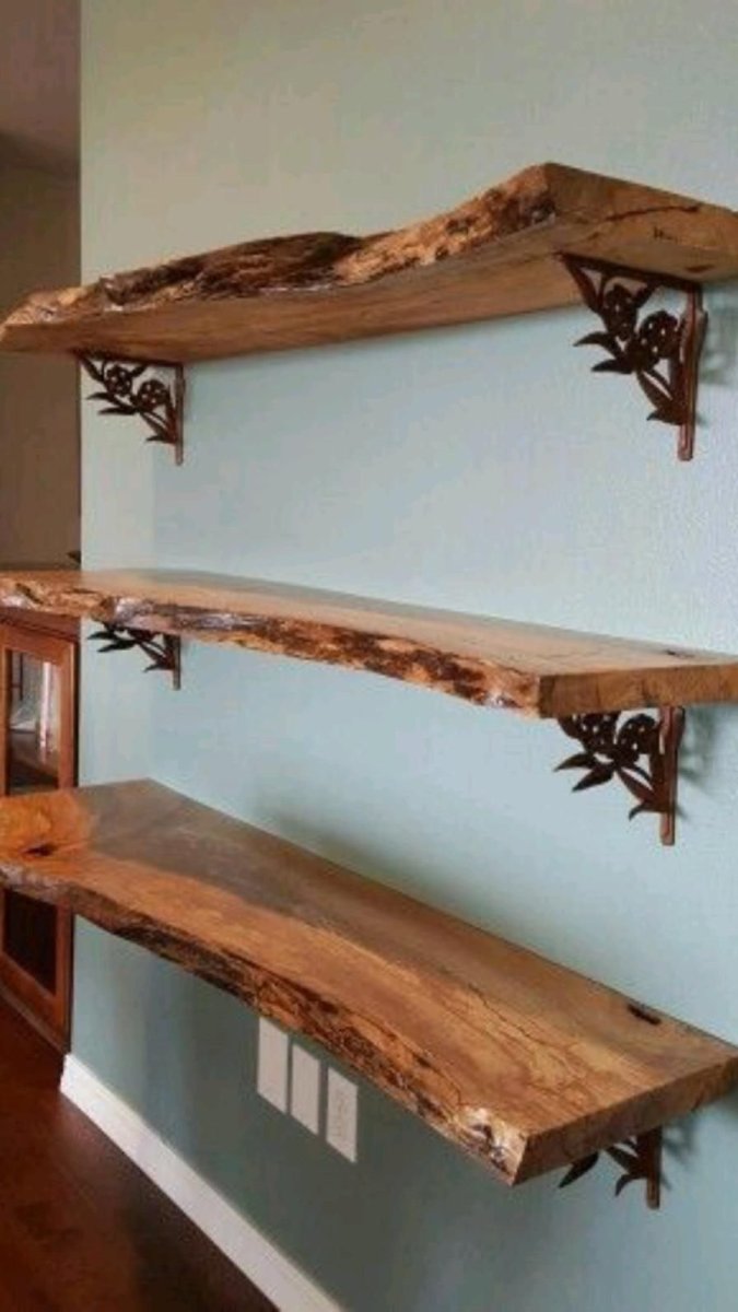 Необычные деревянные полки