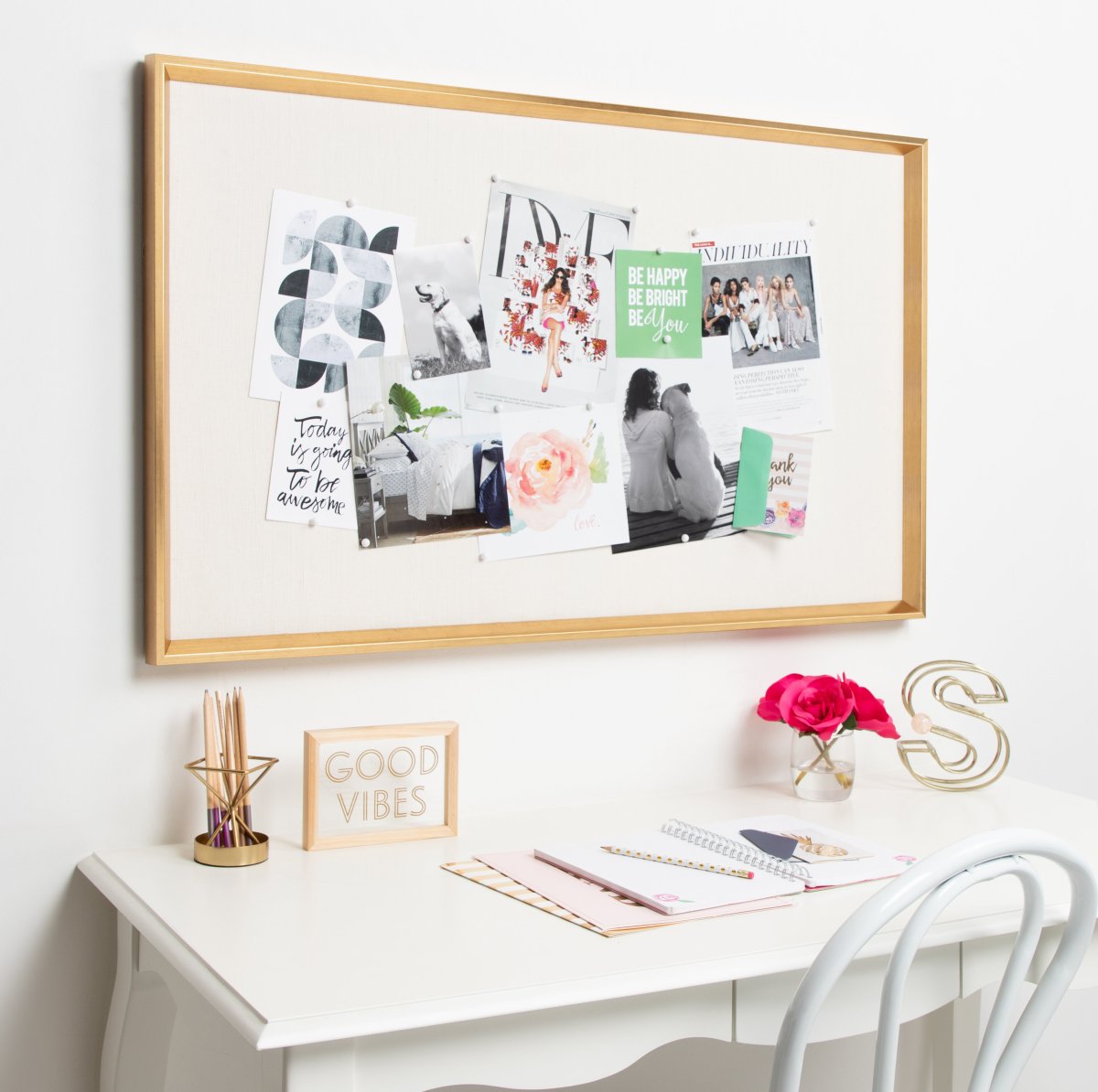 Доска для заметок белая